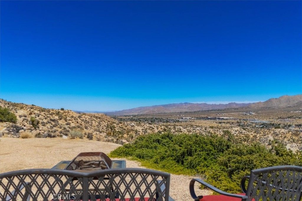 Image 41 of property listing at 6177 Mandarin Road, Yucca Valley, CA 92284