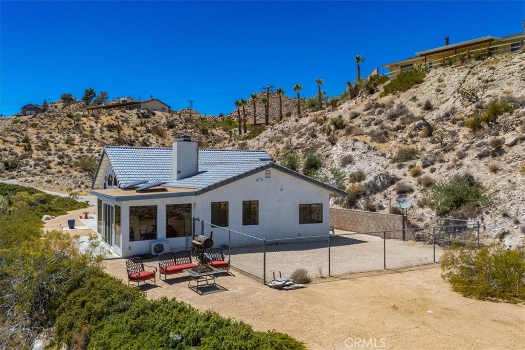 Image 42 of property listing at 6177 Mandarin Road, Yucca Valley, CA 92284