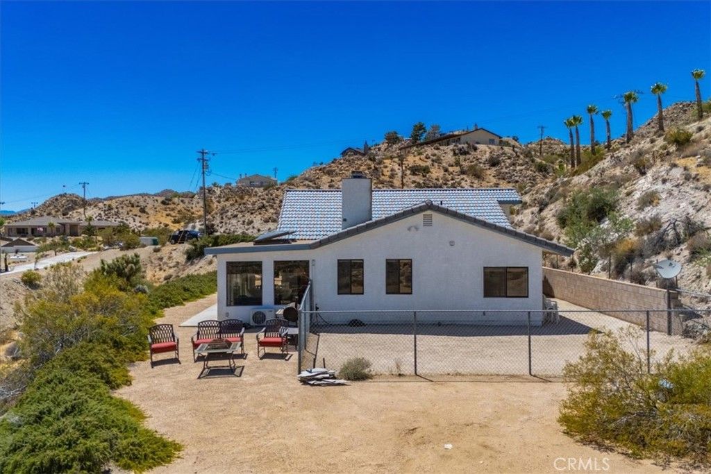 Image 43 of property listing at 6177 Mandarin Road, Yucca Valley, CA 92284