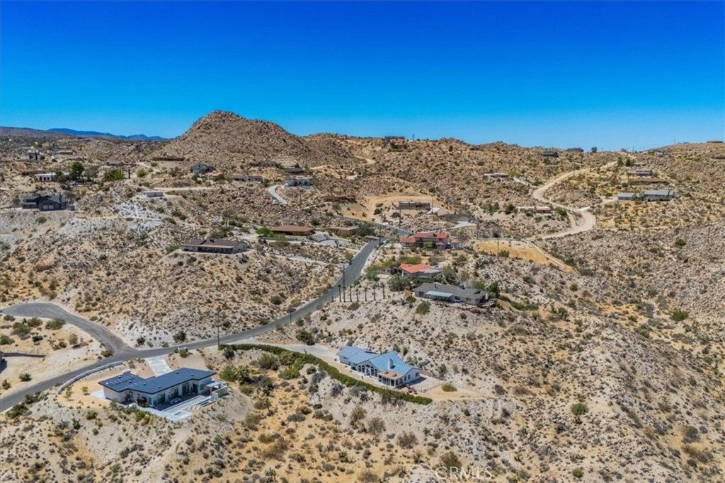 Image 57 of property listing at 6177 Mandarin Road, Yucca Valley, CA 92284