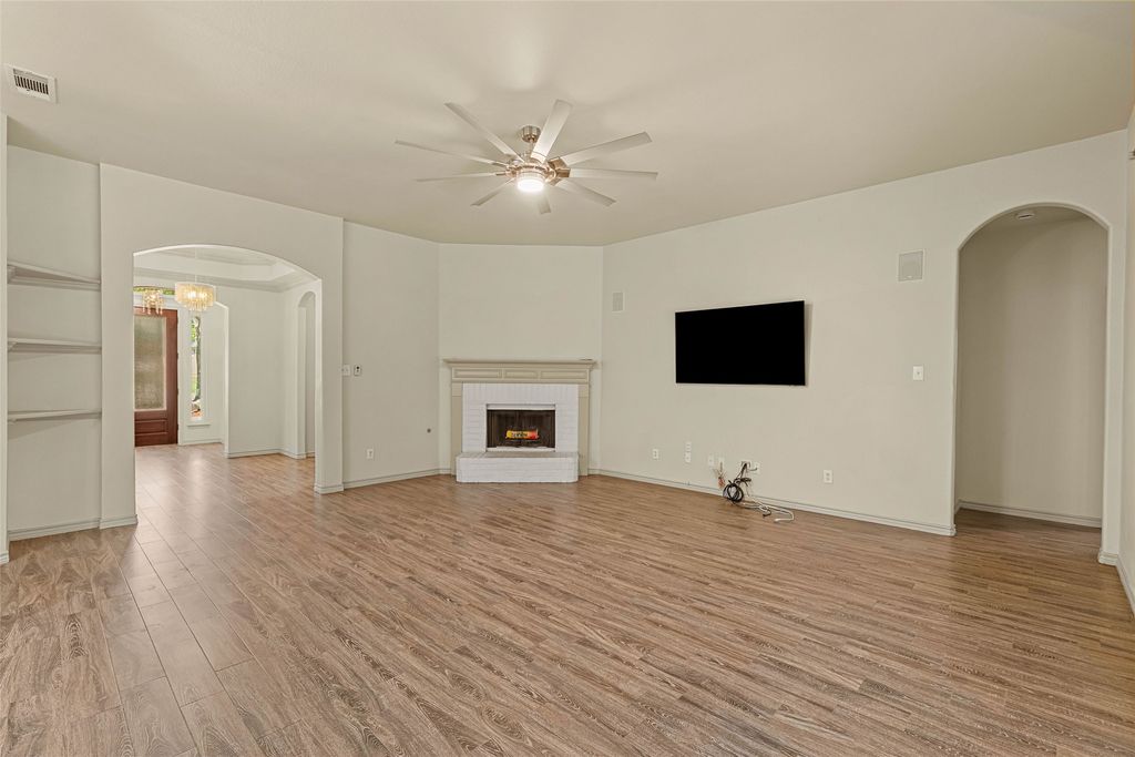 2212 Creek Crossing Drive, Corinth, TX 76210 — photo 5