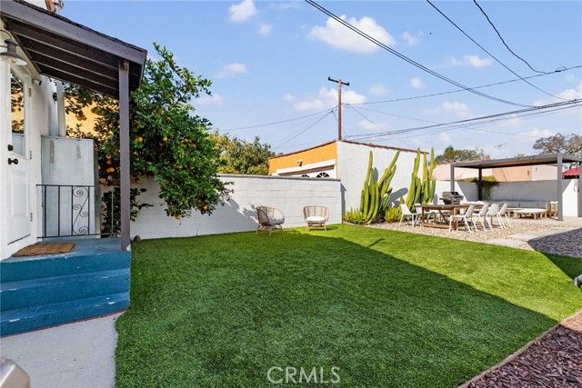 6042 Gundry Avenue, Long Beach, CA 90805
