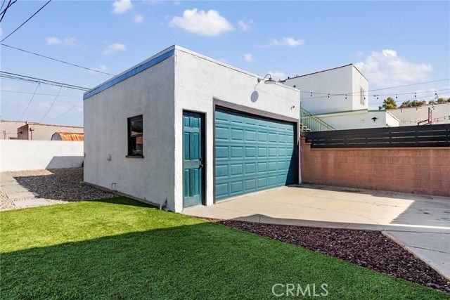 6042 Gundry Avenue, Long Beach, CA 90805