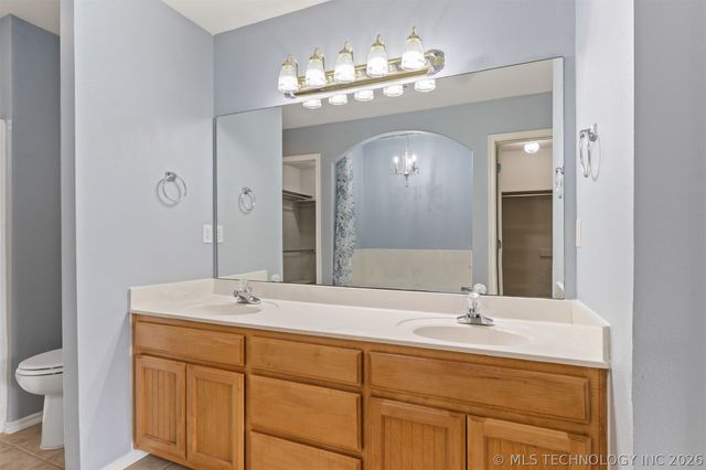 12183 N 108th East Avenue, Collinsville, OK 74021