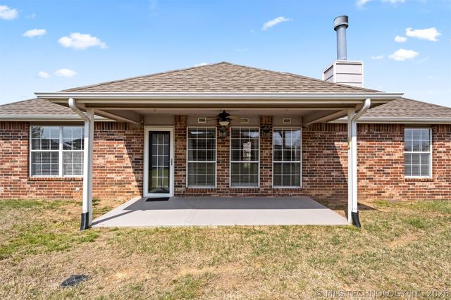 12183 N 108th East Avenue, Collinsville, OK 74021