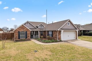 12183 N 108th East Avenue, Collinsville, OK 74021