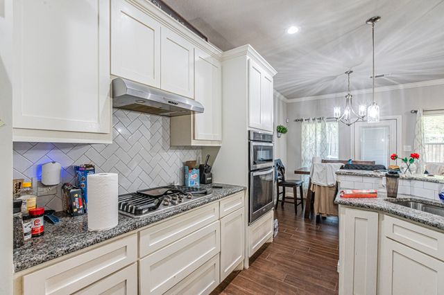 5512 Crowley Street, Sansom Park, TX 76114