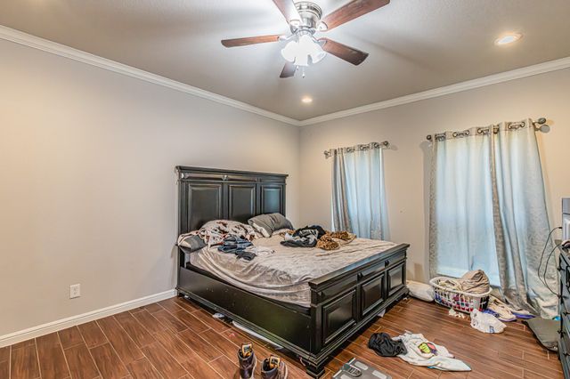 5512 Crowley Street, Sansom Park, TX 76114