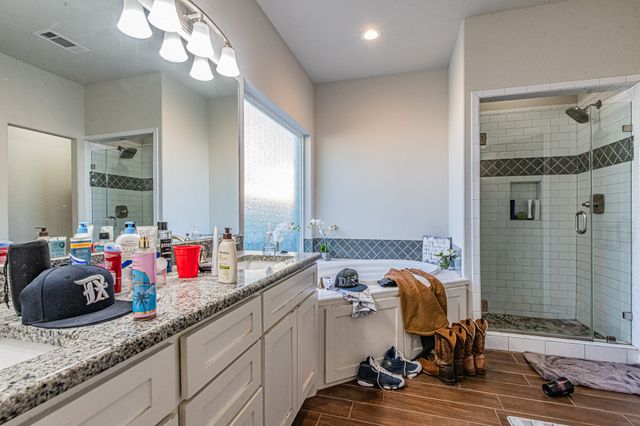 5512 Crowley Street, Sansom Park, TX 76114