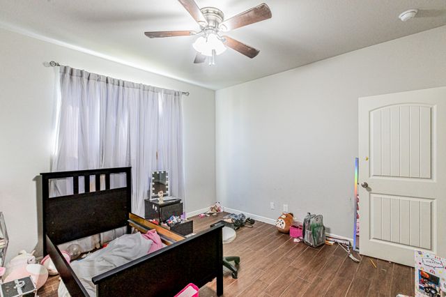 5512 Crowley Street, Sansom Park, TX 76114