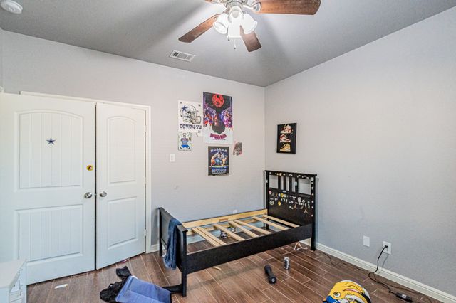 5512 Crowley Street, Sansom Park, TX 76114