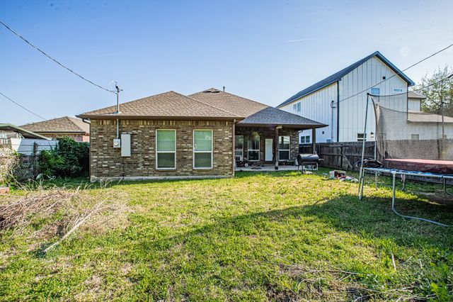 5512 Crowley Street, Sansom Park, TX 76114