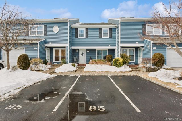 100 Baker Court 85, Island Park, NY 11558