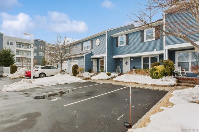 100 Baker Court 85, Island Park, NY 11558