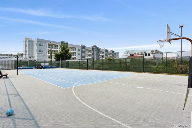 100 Baker Court 85, Island Park, NY 11558