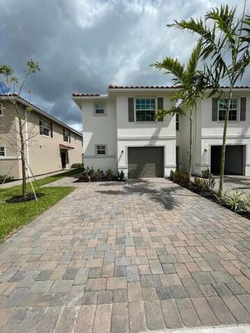6737 Broadwater Lane, Lake Worth, FL 33467