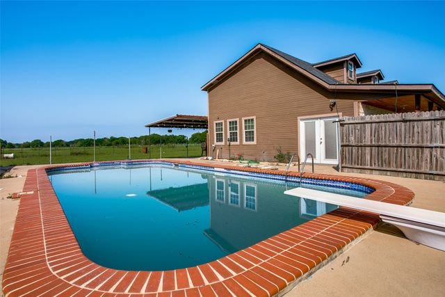 7800 S Fm 148, Kaufman, TX 75142