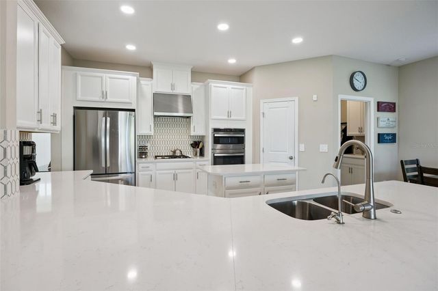 3040 HIGH POINTE STREET, Clermont, FL 34711