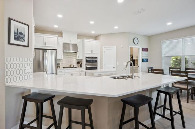 3040 HIGH POINTE STREET, Clermont, FL 34711