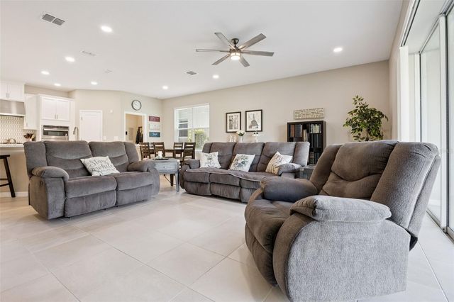 3040 HIGH POINTE STREET, Clermont, FL 34711