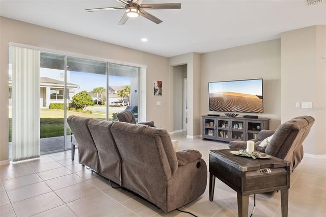 3040 HIGH POINTE STREET, Clermont, FL 34711