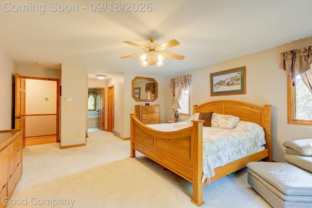 68367 Copperwood Drive, Washington Township, MI 48095