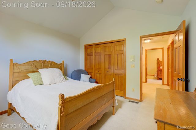 68367 Copperwood Drive, Washington Township, MI 48095