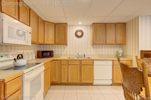 68367 Copperwood Drive, Washington Township, MI 48095