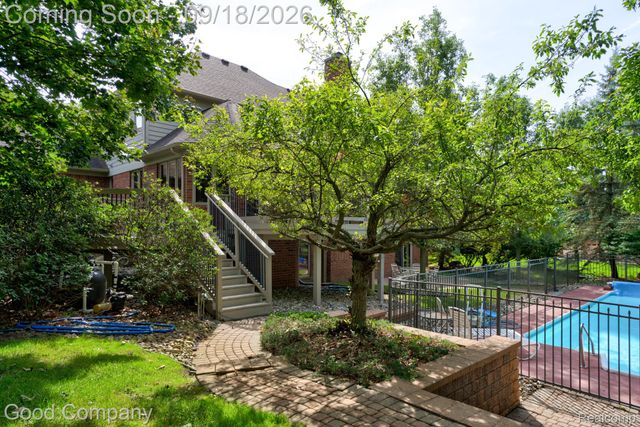 68367 Copperwood Drive, Washington Township, MI 48095