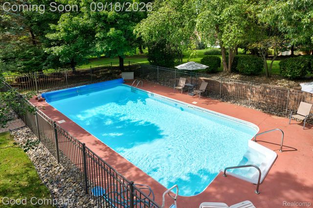 68367 Copperwood Drive, Washington Township, MI 48095