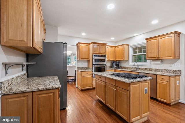 9216 ARRINGTON FARM CT, Manassas, VA 20111