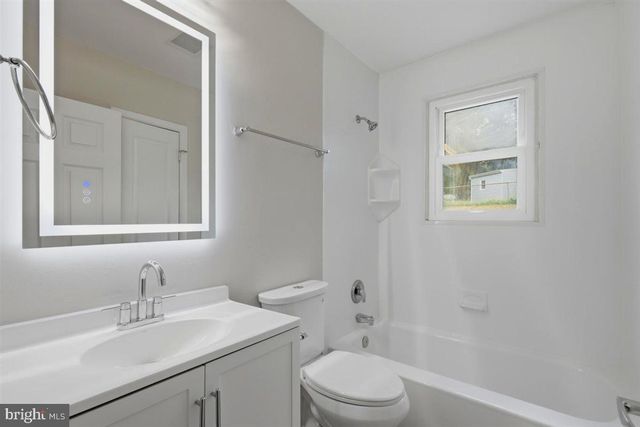 1803 LINCOLN DR, Annapolis, MD 21401