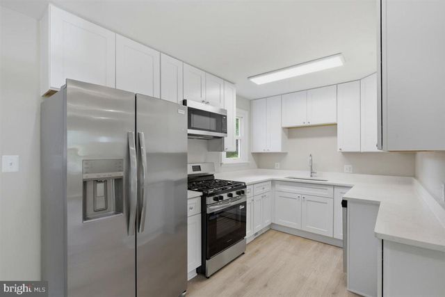 1803 LINCOLN DR, Annapolis, MD 21401