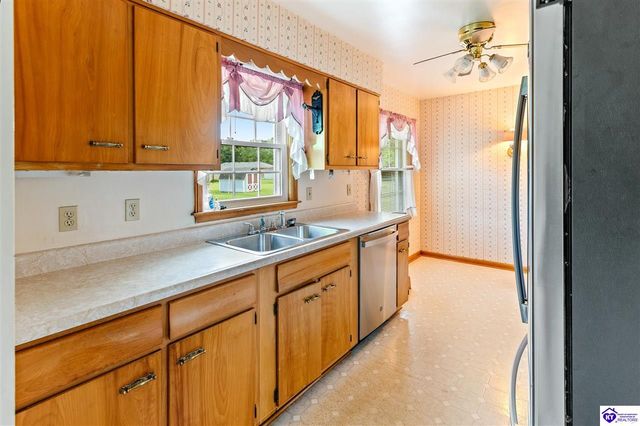 3616 Brendenwood Road, Louisville, KY 40272
