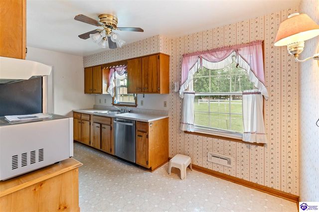 3616 Brendenwood Road, Louisville, KY 40272