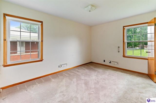 3616 Brendenwood Road, Louisville, KY 40272