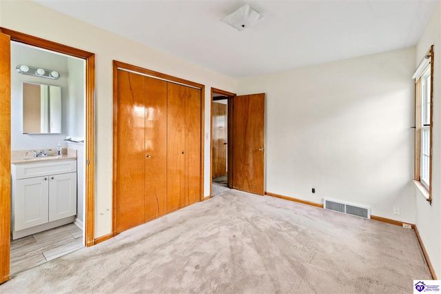 3616 Brendenwood Road, Louisville, KY 40272
