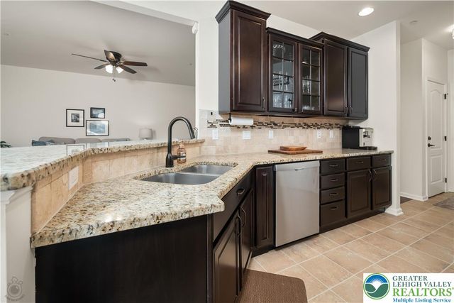 4476 Lenni Circle, Emmaus Boro, PA 18049