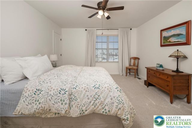 4476 Lenni Circle, Emmaus Boro, PA 18049