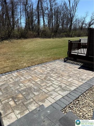 4476 Lenni Circle, Emmaus Boro, PA 18049