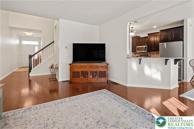 4476 Lenni Circle, Emmaus Boro, PA 18049