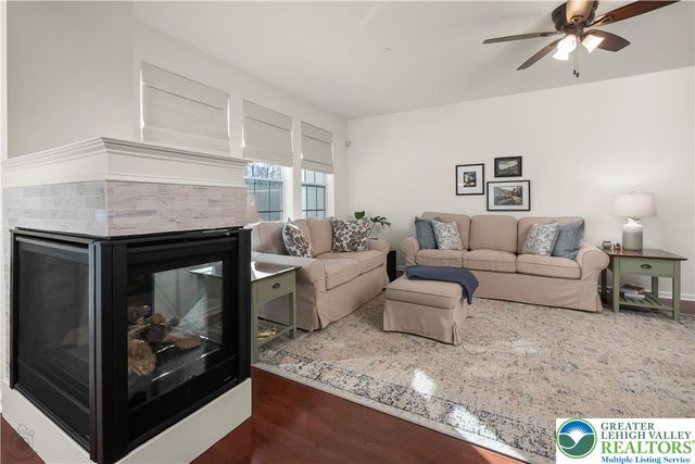 4476 Lenni Circle, Emmaus Boro, PA 18049