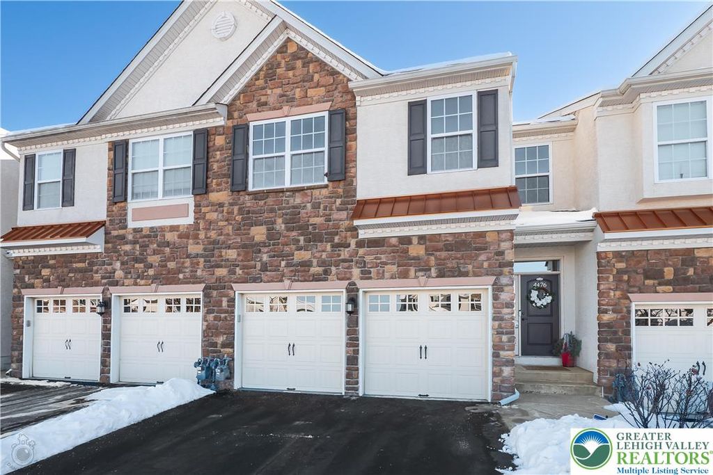 4476 Lenni Circle, Emmaus Boro, PA 18049