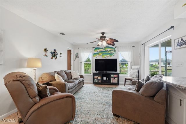 1411 NE 19th TER, Cape Coral, FL 33909