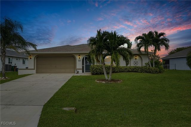 1411 NE 19th TER, Cape Coral, FL 33909