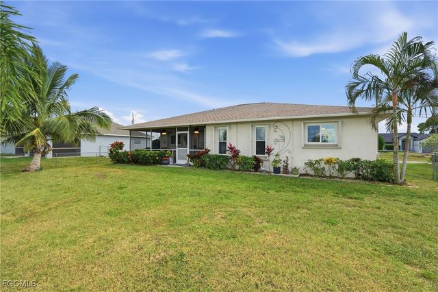 1411 NE 19th TER, Cape Coral, FL 33909