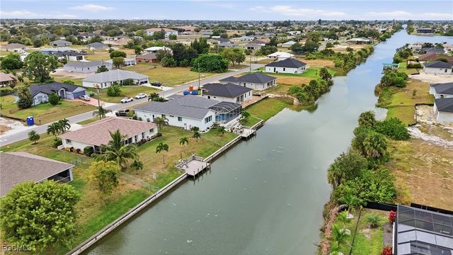 1411 NE 19th TER, Cape Coral, FL 33909