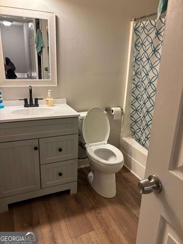 6354 Shannon Parkway 30E, Union City, GA 30291