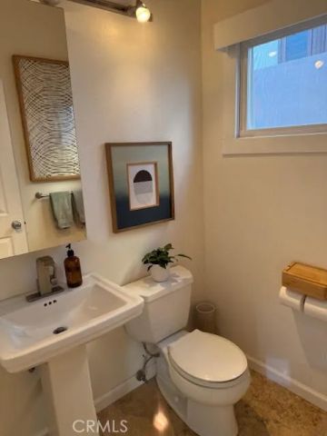 377 MAGNOLIA Drive, Laguna Beach, CA 92651