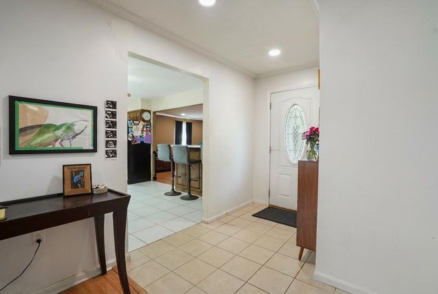 208 Auburn Avenue, Somerset, KY 42503